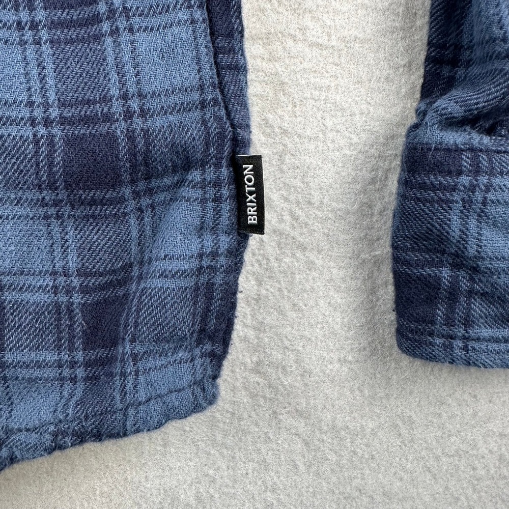 Brixton Flannel Shirt Mens Medium Blue Plaid Long Sleeve Button Down Cotton - Picture 4 of 8
